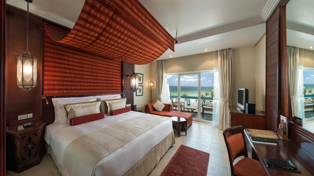Ajman Hotel By Blazon Hotels מראה חיצוני תמונה
